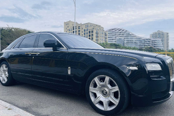 一代精品劳斯莱斯古斯特