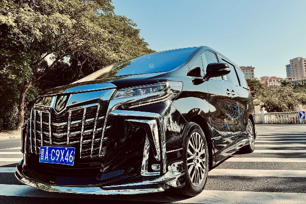 3.5埃尔法、黑车米内